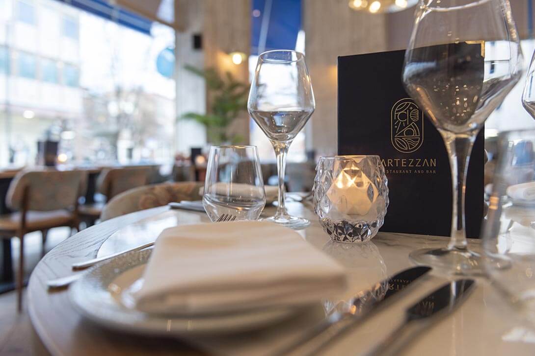 Artezzan Private Hire 12